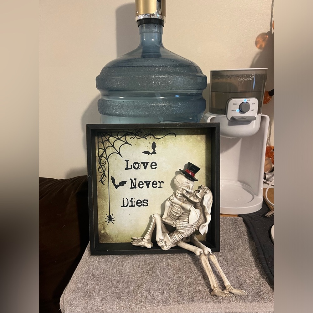 Halloween decor